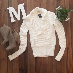 Like new cream sweater